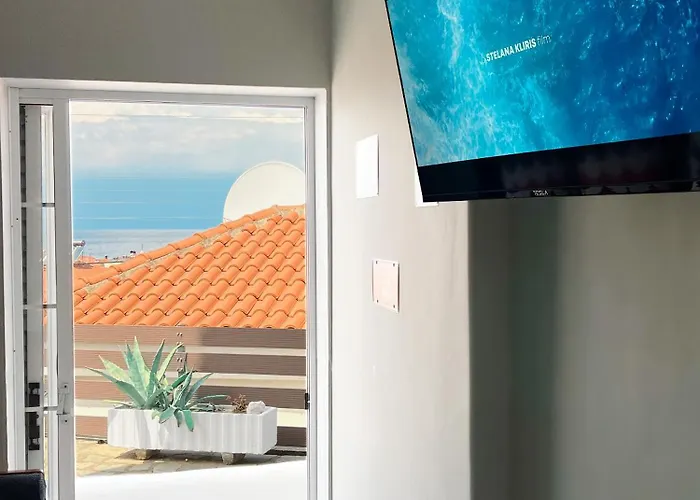 Διαμέρισμα Rona Vista Cozy Veranda