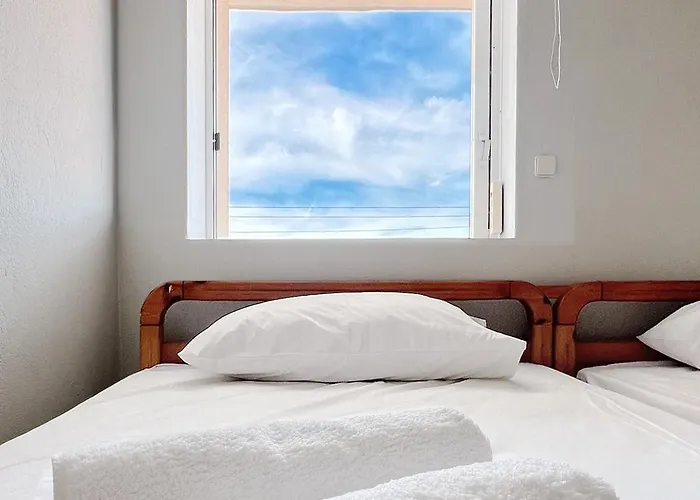 Rona Vista Cozy Veranda Lägenhet *